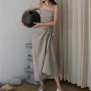 Subtle Simple linen midi dress.